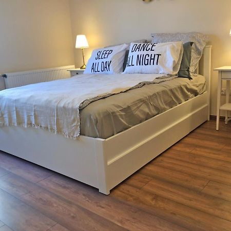 Modern Comfort In Historical בודפשט מראה חיצוני תמונה